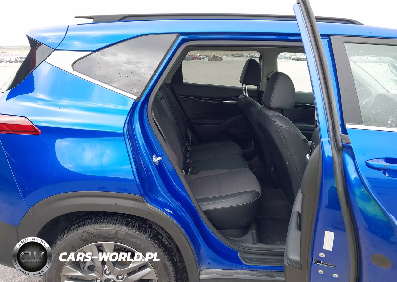2023 Kia Seltos S VIN:KNDEU2AA8P7437713 - 8
