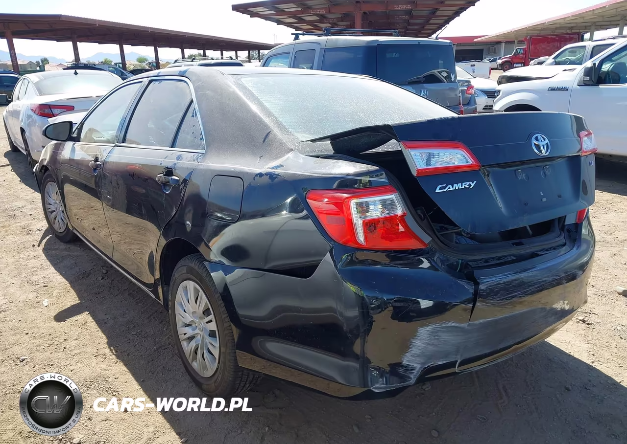 2012 Toyota Camry Le VIN:4T4BF1FK5CR225471 - 3