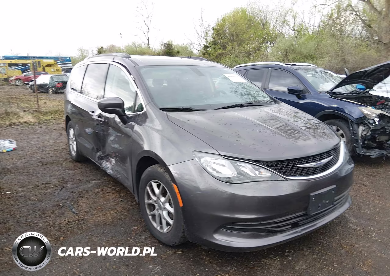2020 Chrysler Voyager Lxi