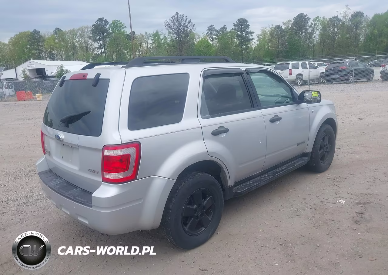 2008 Ford Escape Xlt VIN:1FMCU93198KA67220 - 4