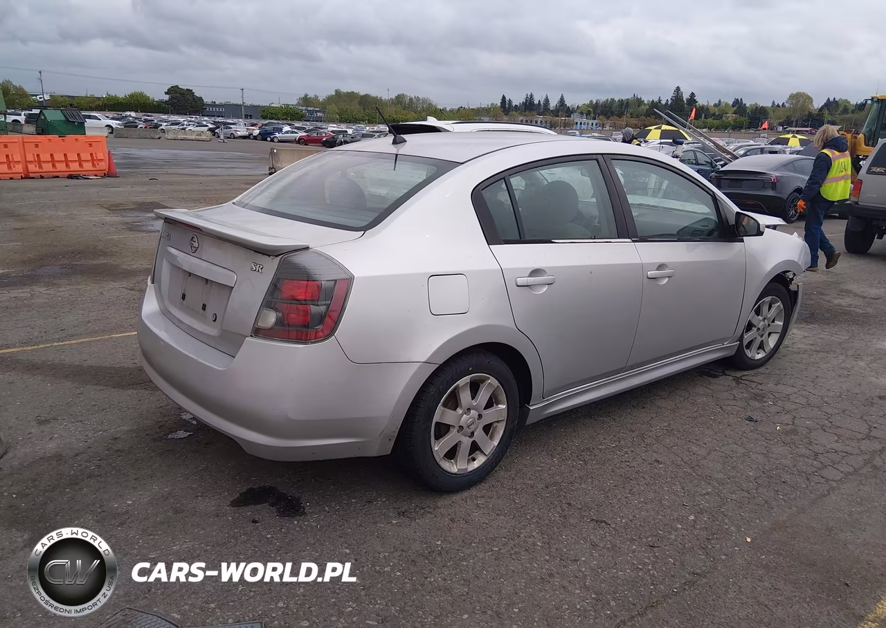 2010 Nissan Sentra 2.0Sr VIN:3N1AB6AP7AL715345 - 4