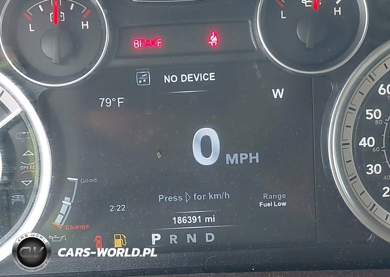 2015 Ram 1500 Laramie VIN:1C6RR6NT5FS565433 - 15