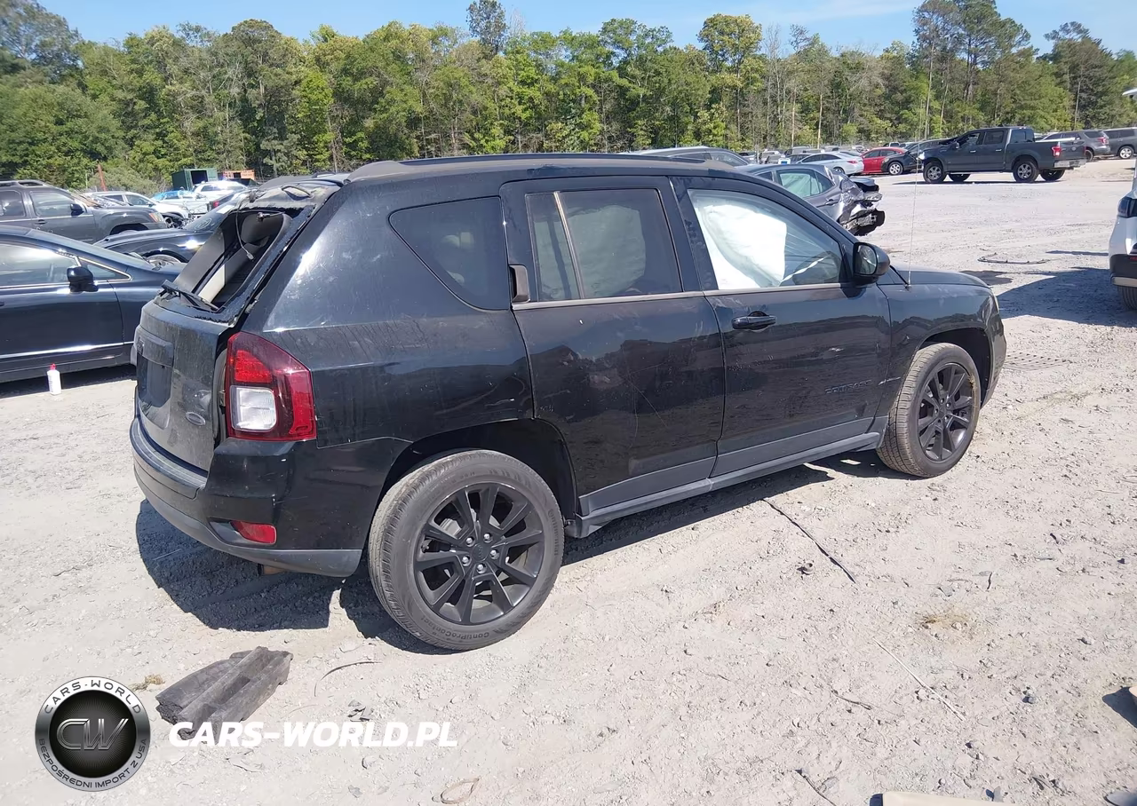 2014 Jeep Compass Altitude VIN:1C4NJCBAXED887259 - 4