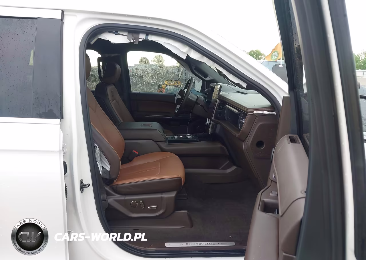 2023 Ford Expedition King Ranch VIN:1FMJU1P85PEA48810 - 5