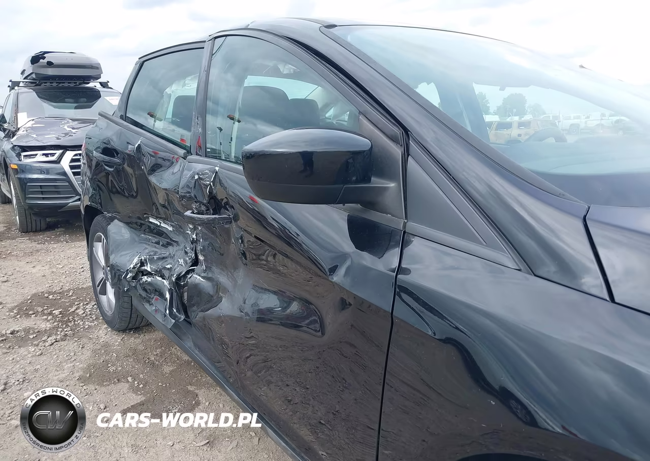2018 Ford Focus Se VIN:1FADP3F25JL308049 - 20