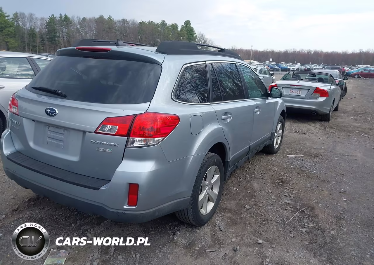 2013 Subaru Outback 2.5I Limited VIN:4S4BRBKCXD3308438 - 4