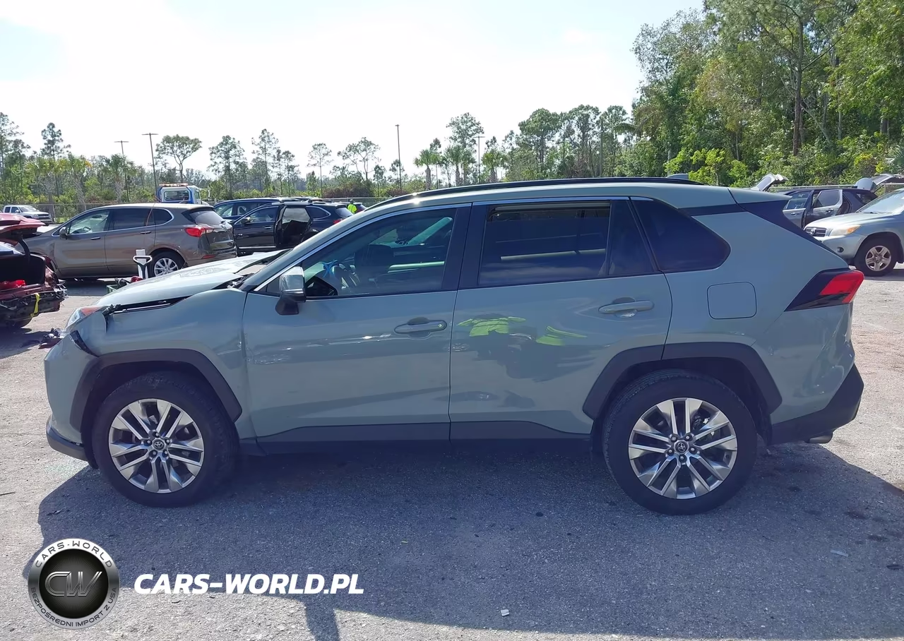 2020 Toyota Rav4 Xle Premium VIN:2T3C1RFV7LC070159 - 14