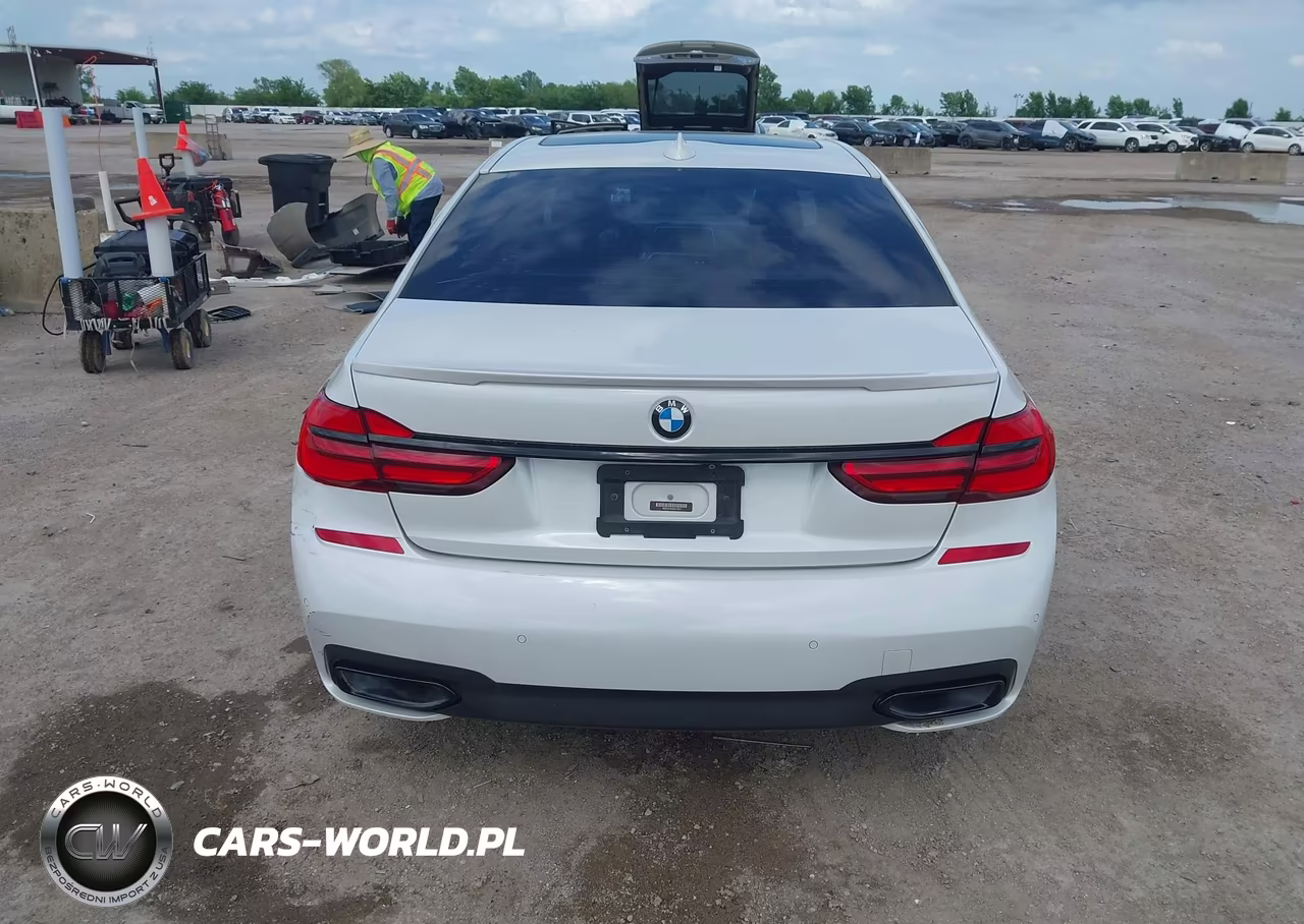 2019 BMW 740I VIN:WBA7E2C5XKB217076 - 16