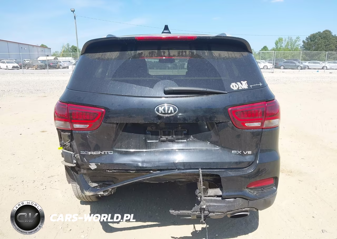2019 Kia Sorento 3.3L Ex VIN:5XYPH4A5XKG464791 - 17