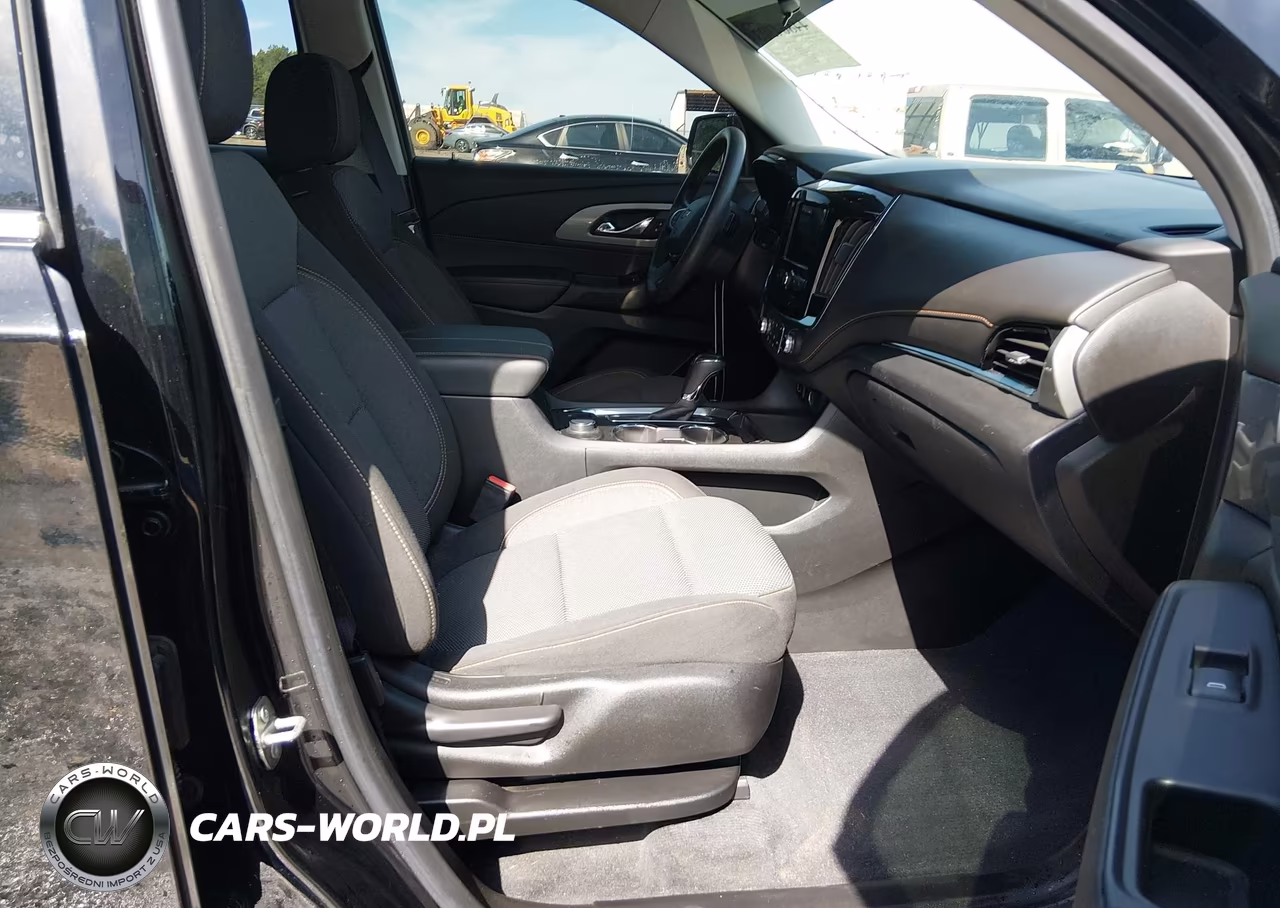 2020 Chevrolet Traverse Fwd Ls VIN:1GNERFKW4LJ304003 - 5