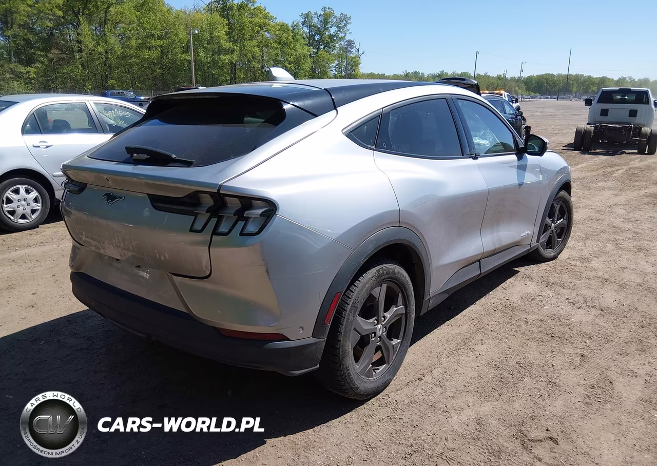 2021 Ford Mustang Mach-E Select VIN:3FMTK1SS9MMA01075 - 4