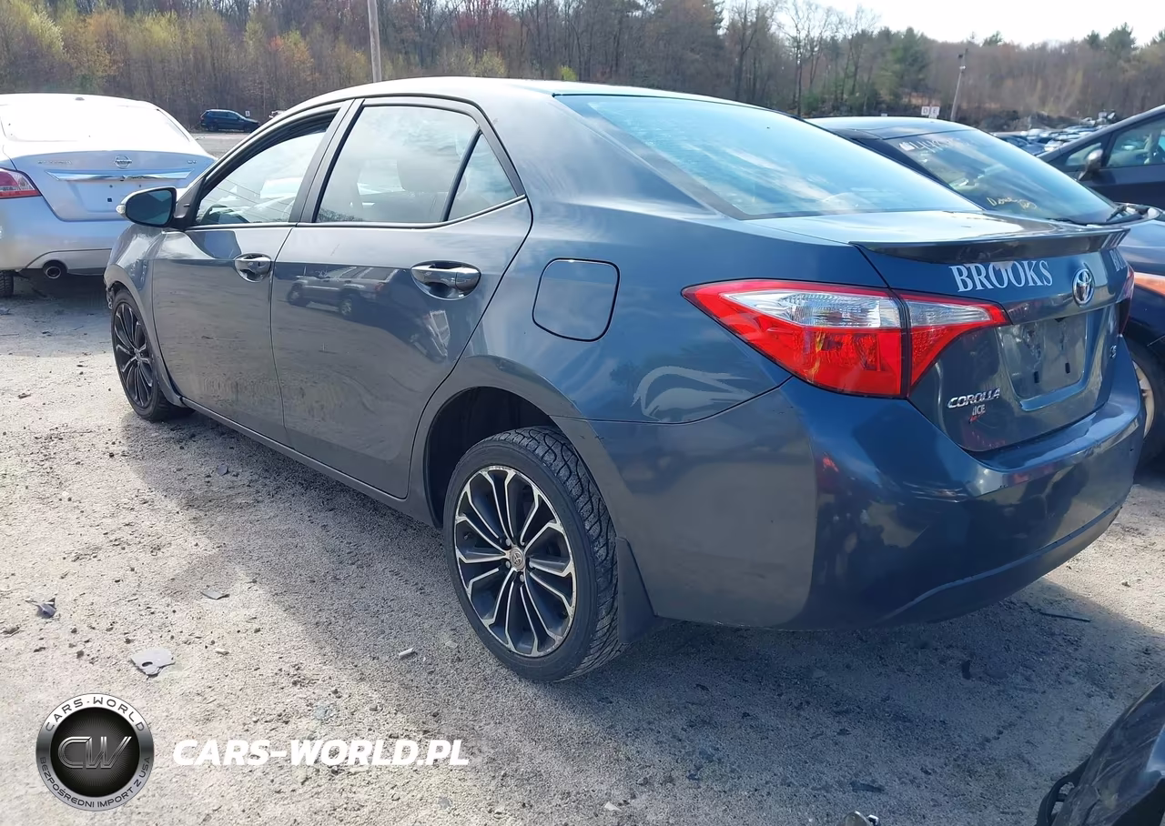 2016 Toyota Corolla S Plus VIN:2T1BURHE8GC486056 - 3