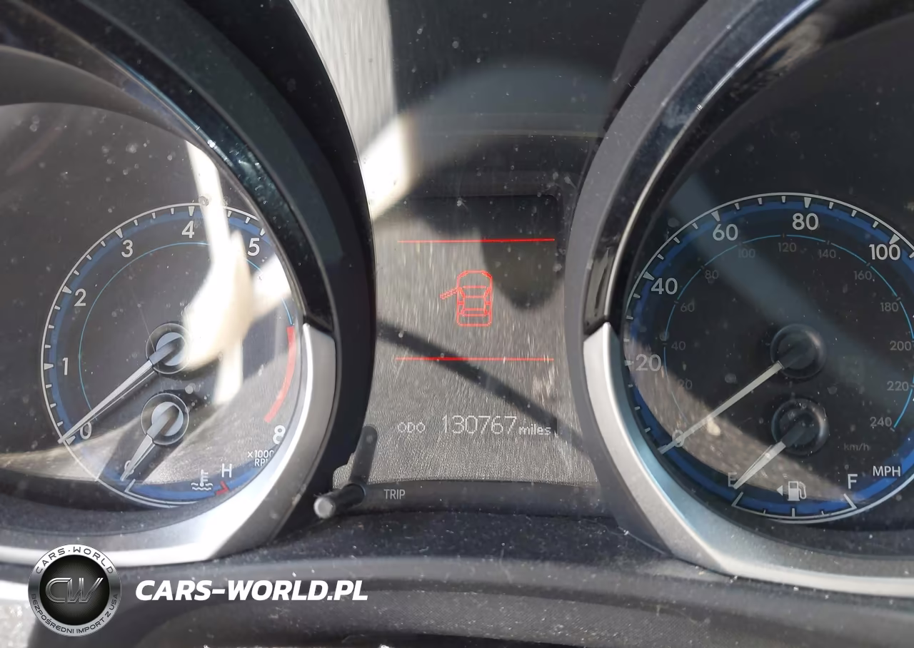 2016 Toyota Corolla S Plus VIN:5YFBURHE8GP477938 - 16