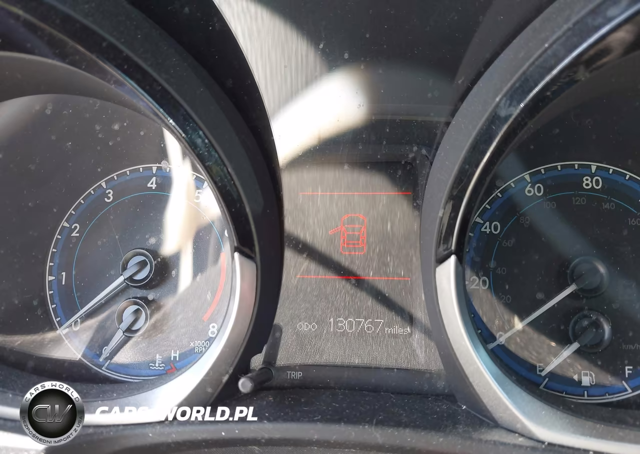 2016 Toyota Corolla S Plus VIN:5YFBURHE8GP477938 - 7