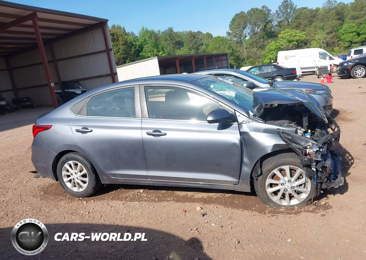 2020 Hyundai Accent Sel VIN:3KPC24A6XLE111636 - 14