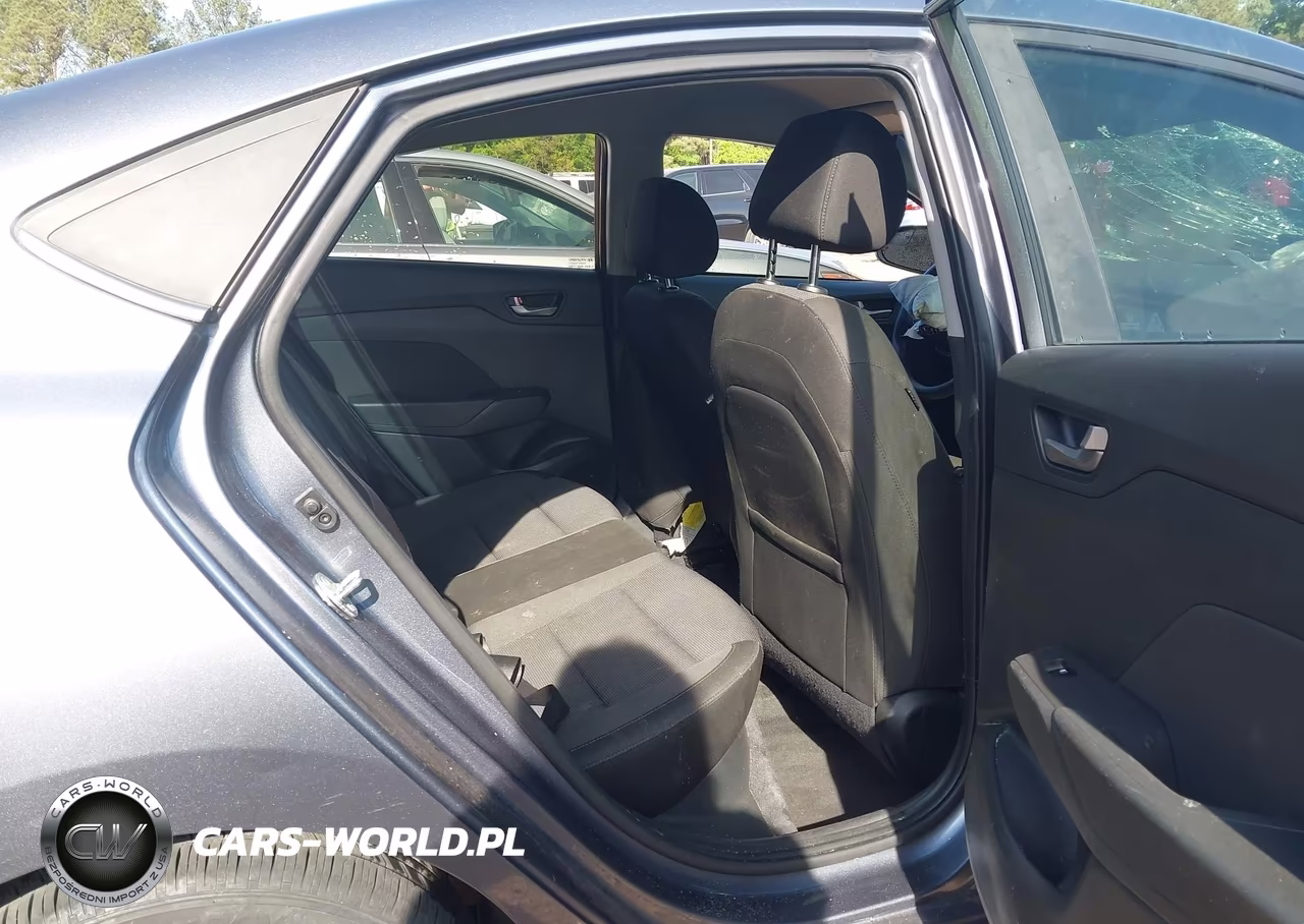 2020 Hyundai Accent Sel VIN:3KPC24A6XLE111636 - 8