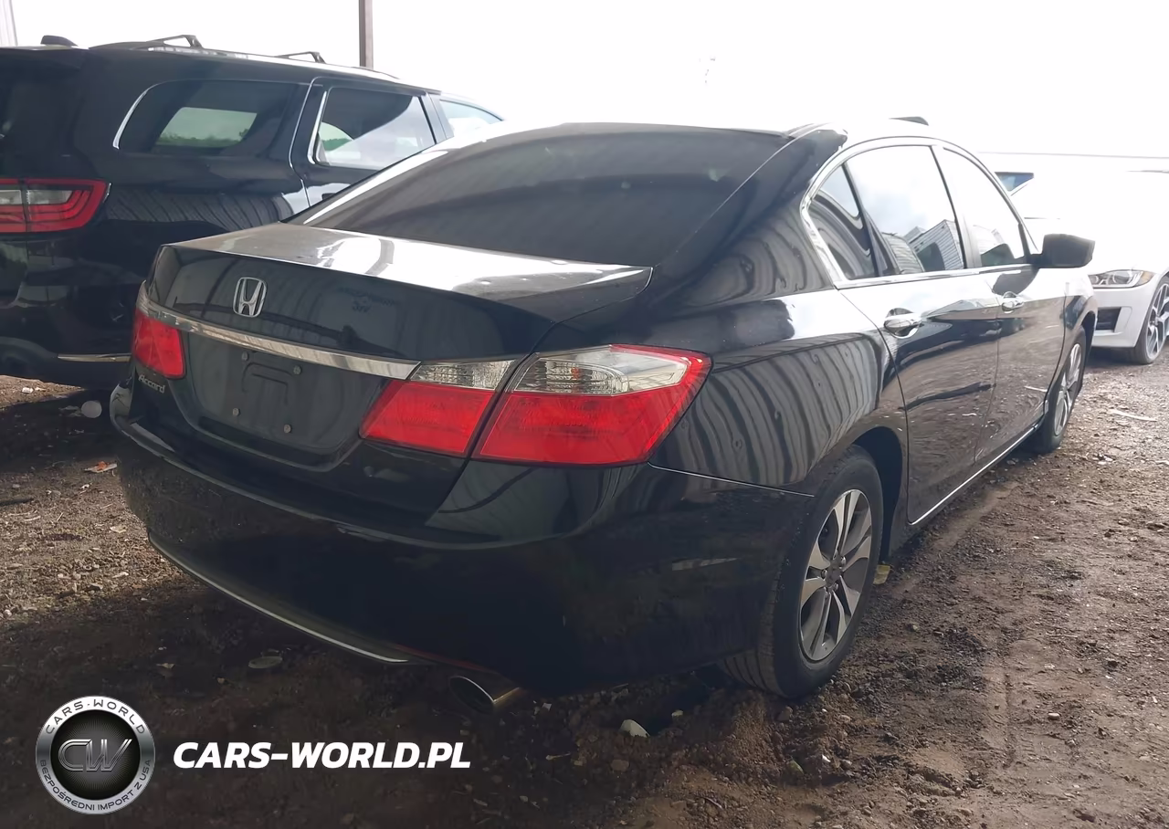 2013 Honda Accord Lx VIN:1HGCR2F33DA072702 - 4