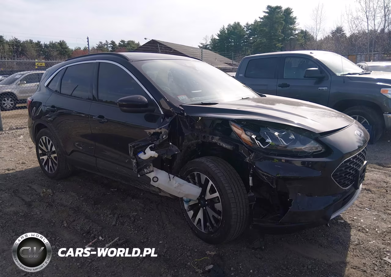 2020 Ford Escape Sel