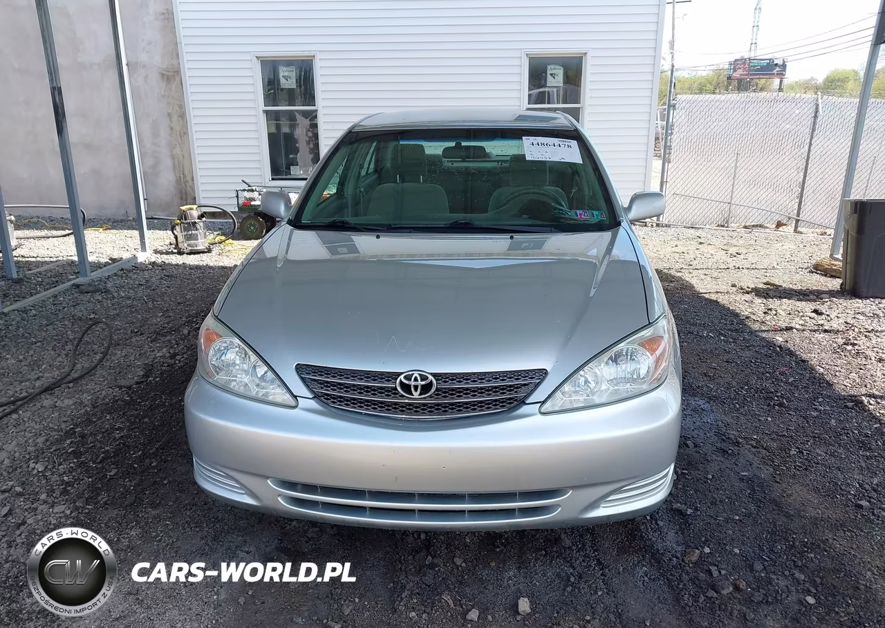 2003 Toyota Camry Le VIN:4T1BE32K73U136967 - 12