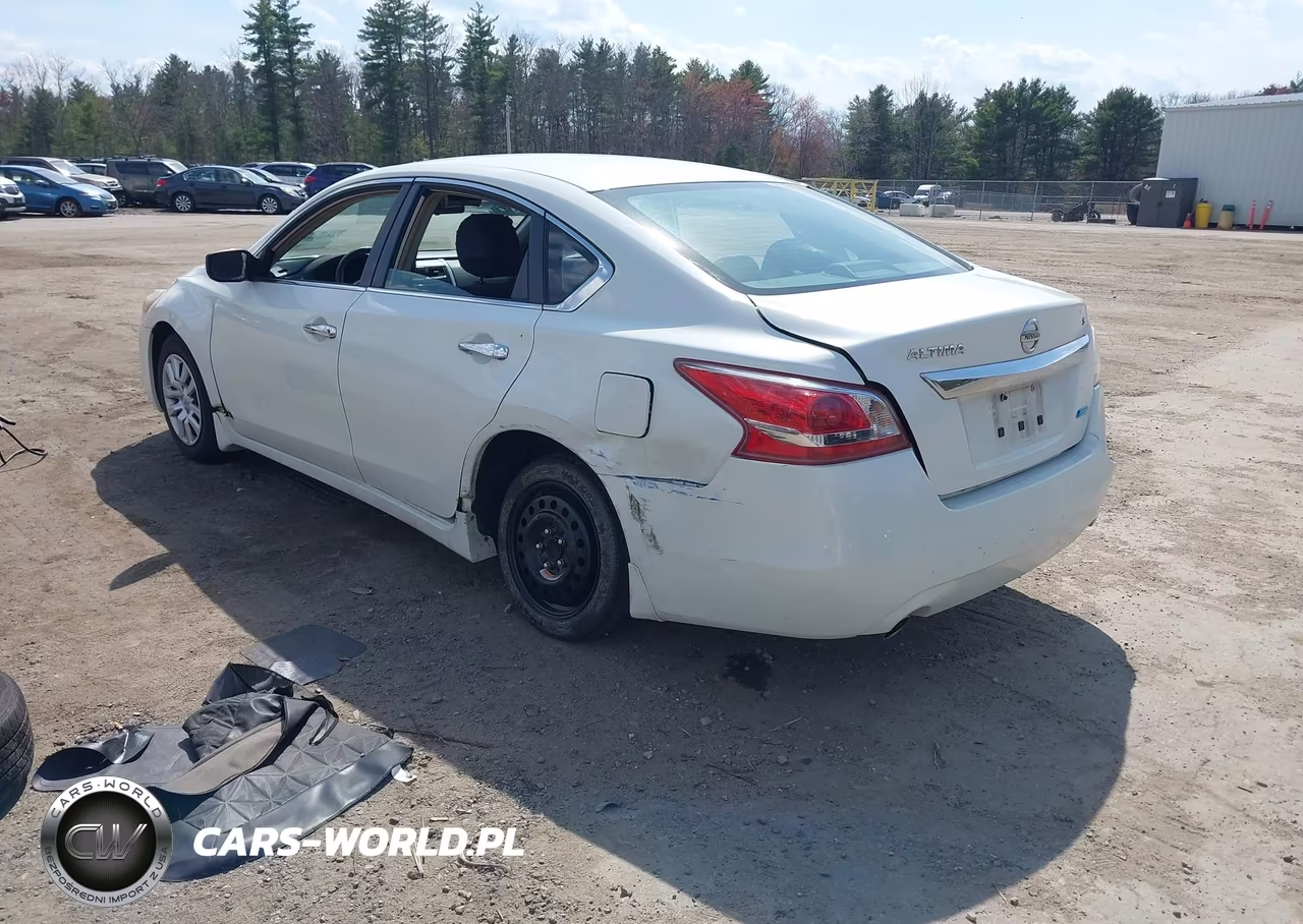 2013 Nissan Altima 2.5 S VIN:1N4AL3AP4DN571174 - 3