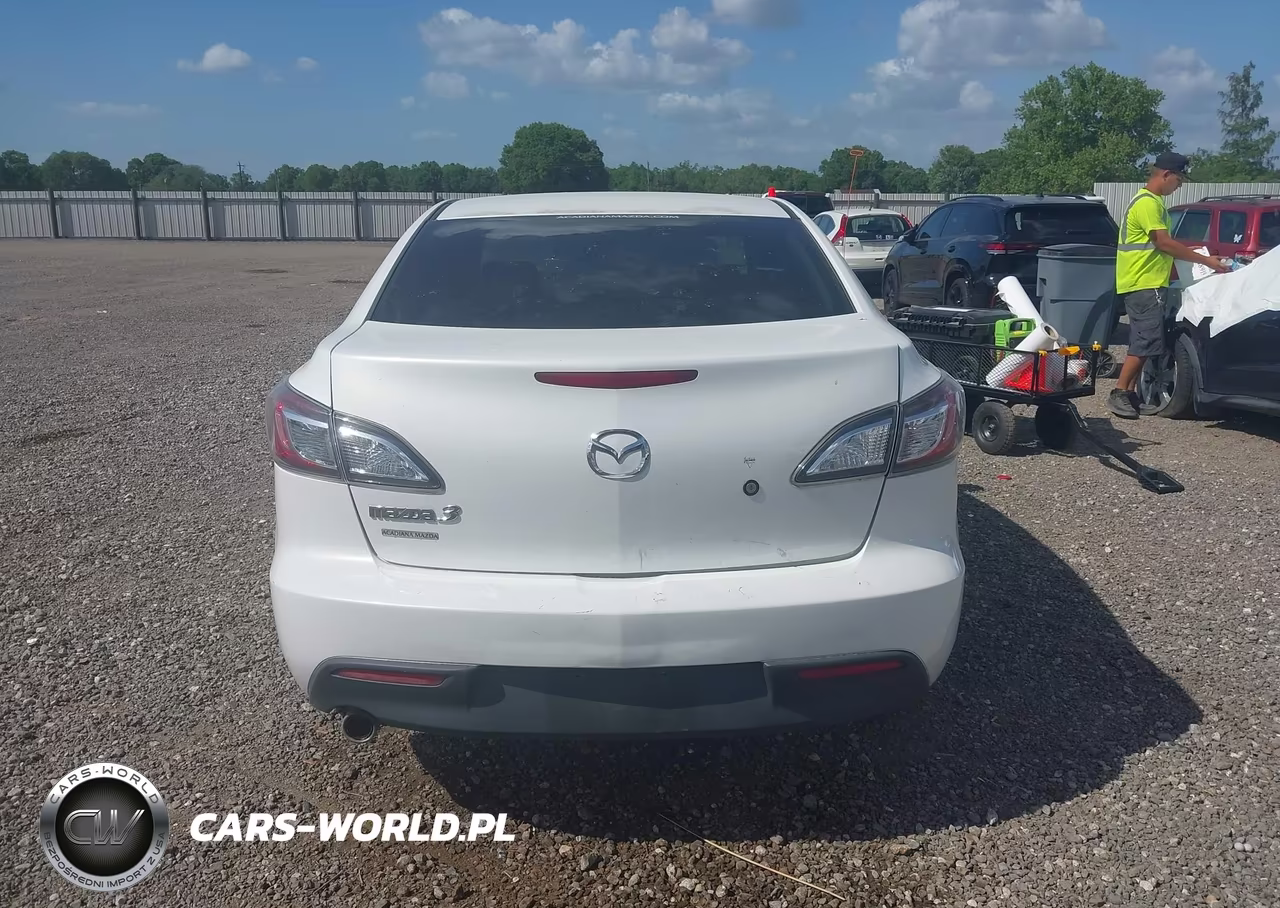 2010 Mazda Mazda3 I Sport VIN:JM1BL1SF3A1238864 - 16