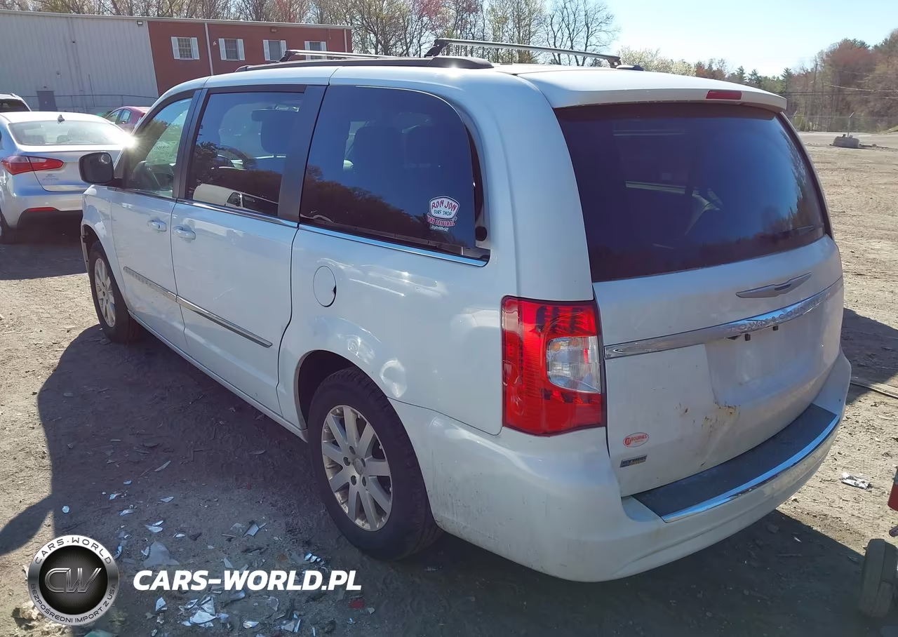 2015 Chrysler Town & Country Touring VIN:2C4RC1BG4FR609346 - 3