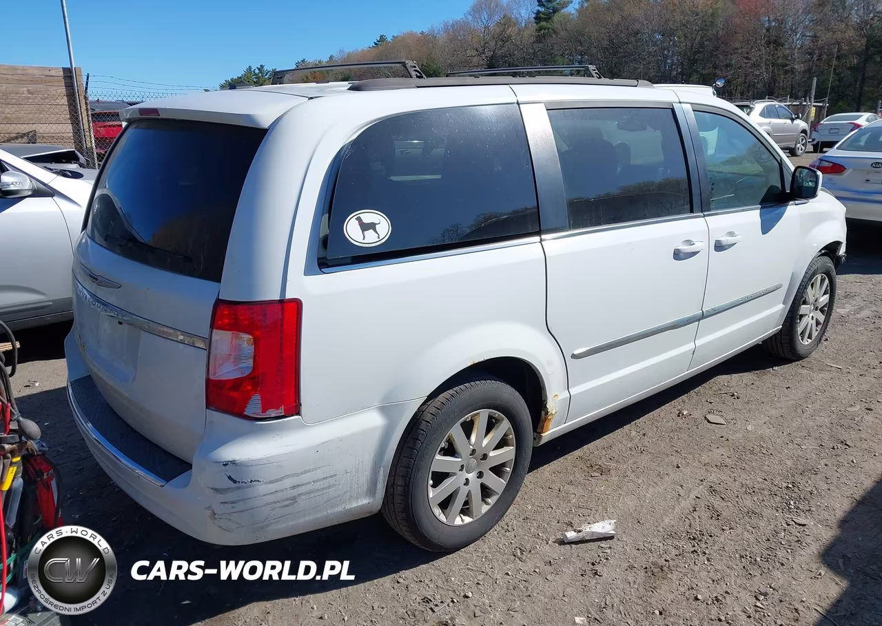 2015 Chrysler Town & Country Touring VIN:2C4RC1BG4FR609346 - 4