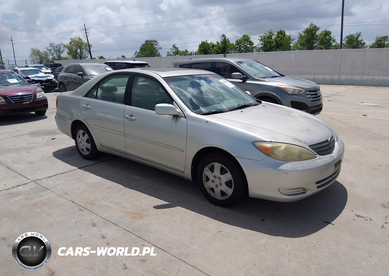 2004 Toyota Camry Le