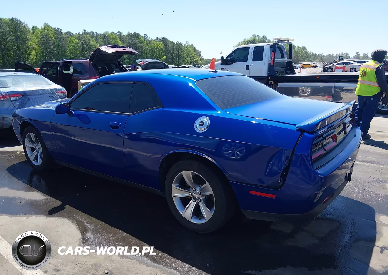 2018 Dodge Challenger Sxt VIN:2C3CDZAG7JH270510 - 3