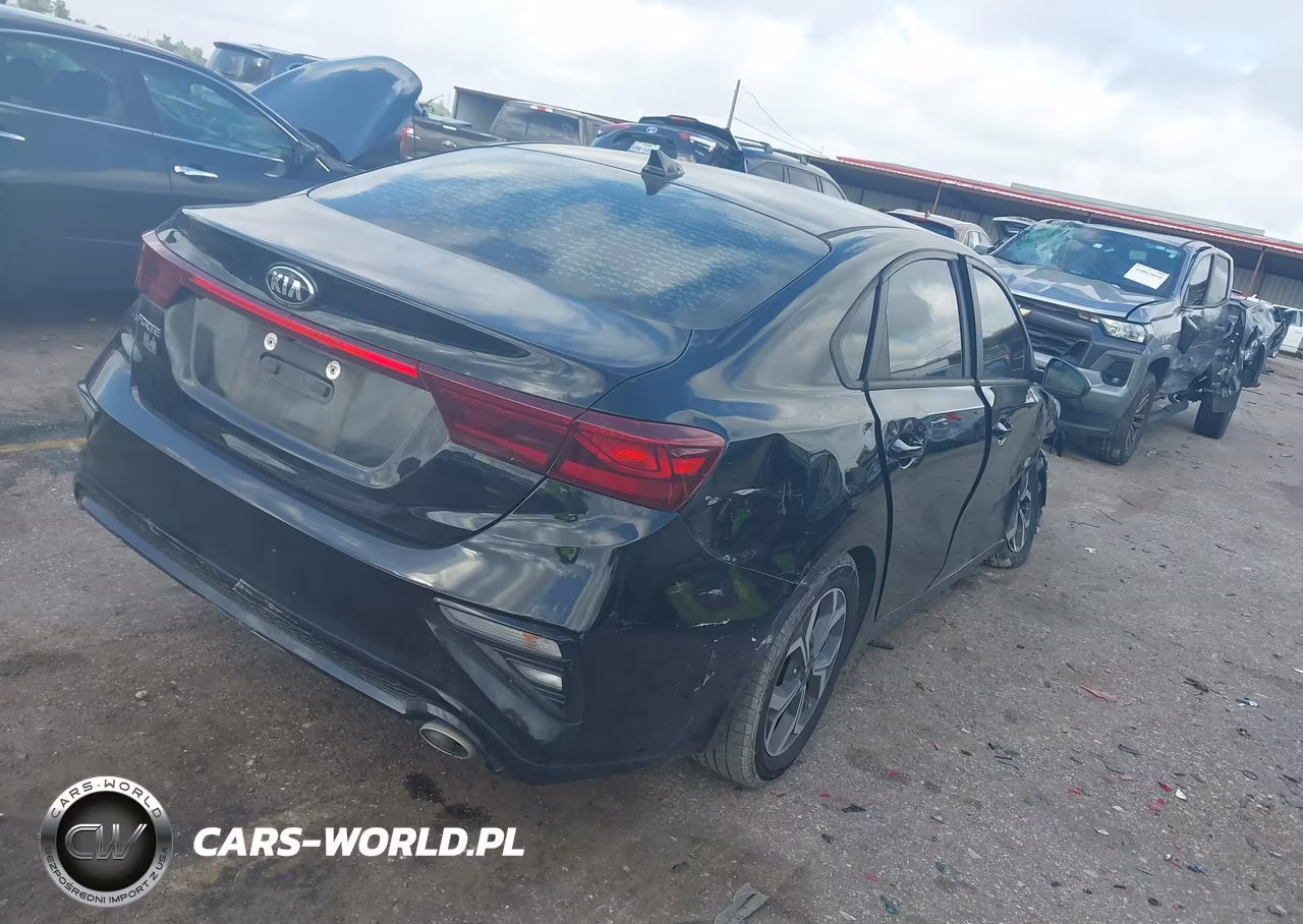 2020 Kia Forte Lxs VIN:3KPF24AD3LE240619 - 4
