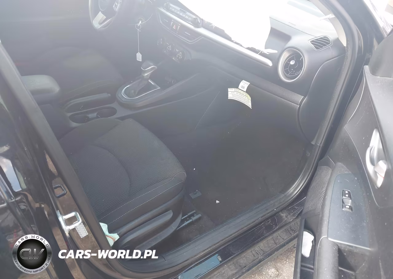 2020 Kia Forte Lxs VIN:3KPF24AD3LE240619 - 5