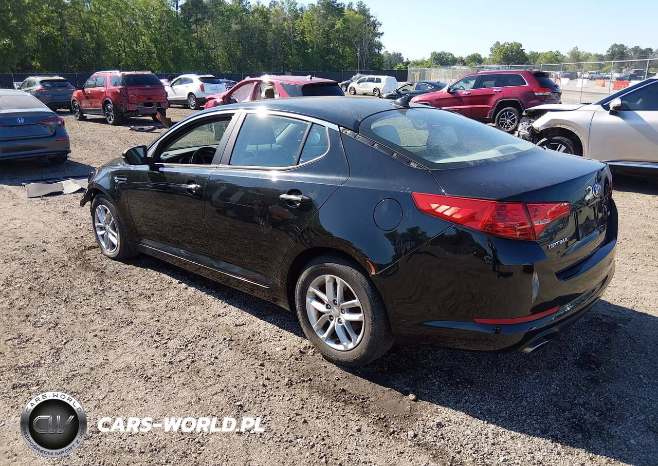 2013 Kia Optima Lx VIN:5XXGM4A76DG246013 - 3