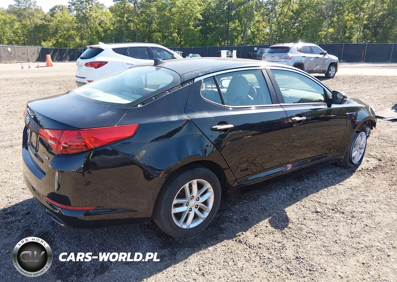 2013 Kia Optima Lx VIN:5XXGM4A76DG246013 - 4