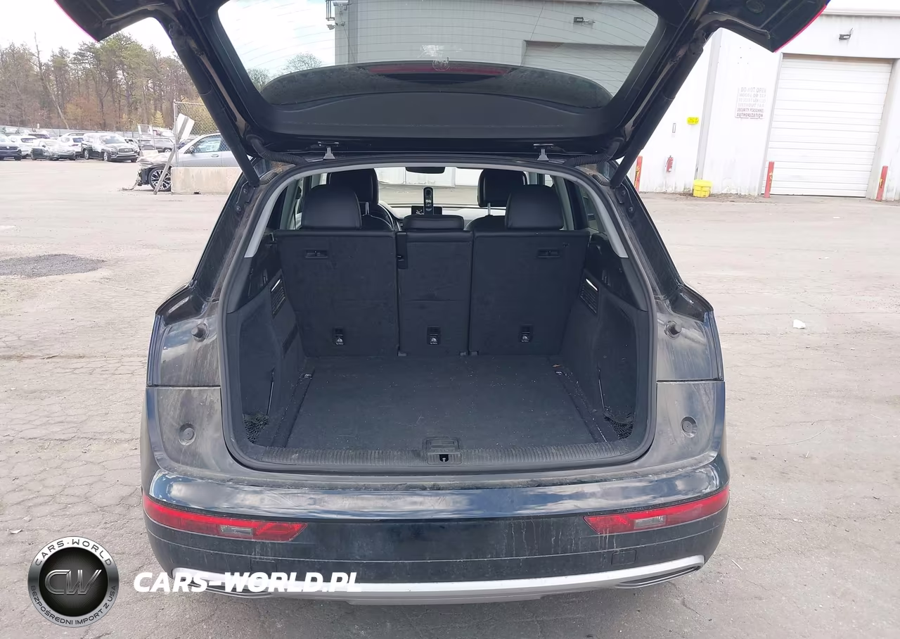 2019 Audi Q5 45 Premium VIN:WA1ANAFY9K2073829 - 18