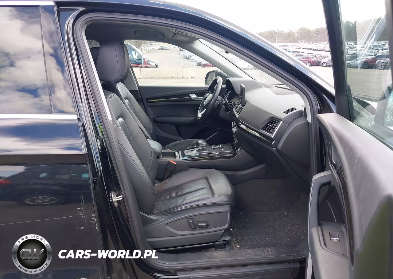2019 Audi Q5 45 Premium VIN:WA1ANAFY9K2073829 - 5