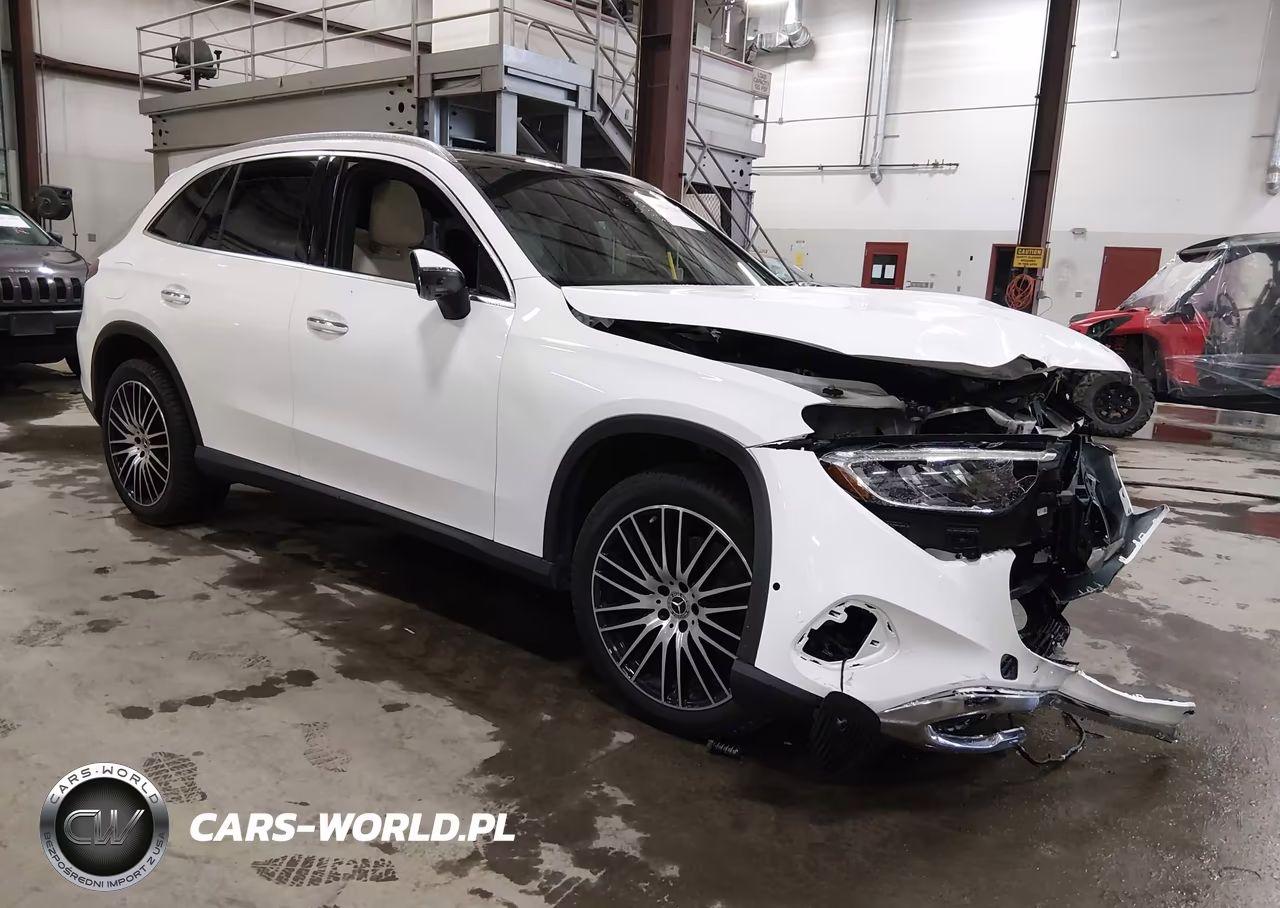 2025 Mercedes-Benz Glc 300 4Matic Suv – zdjęcie 1 z 20