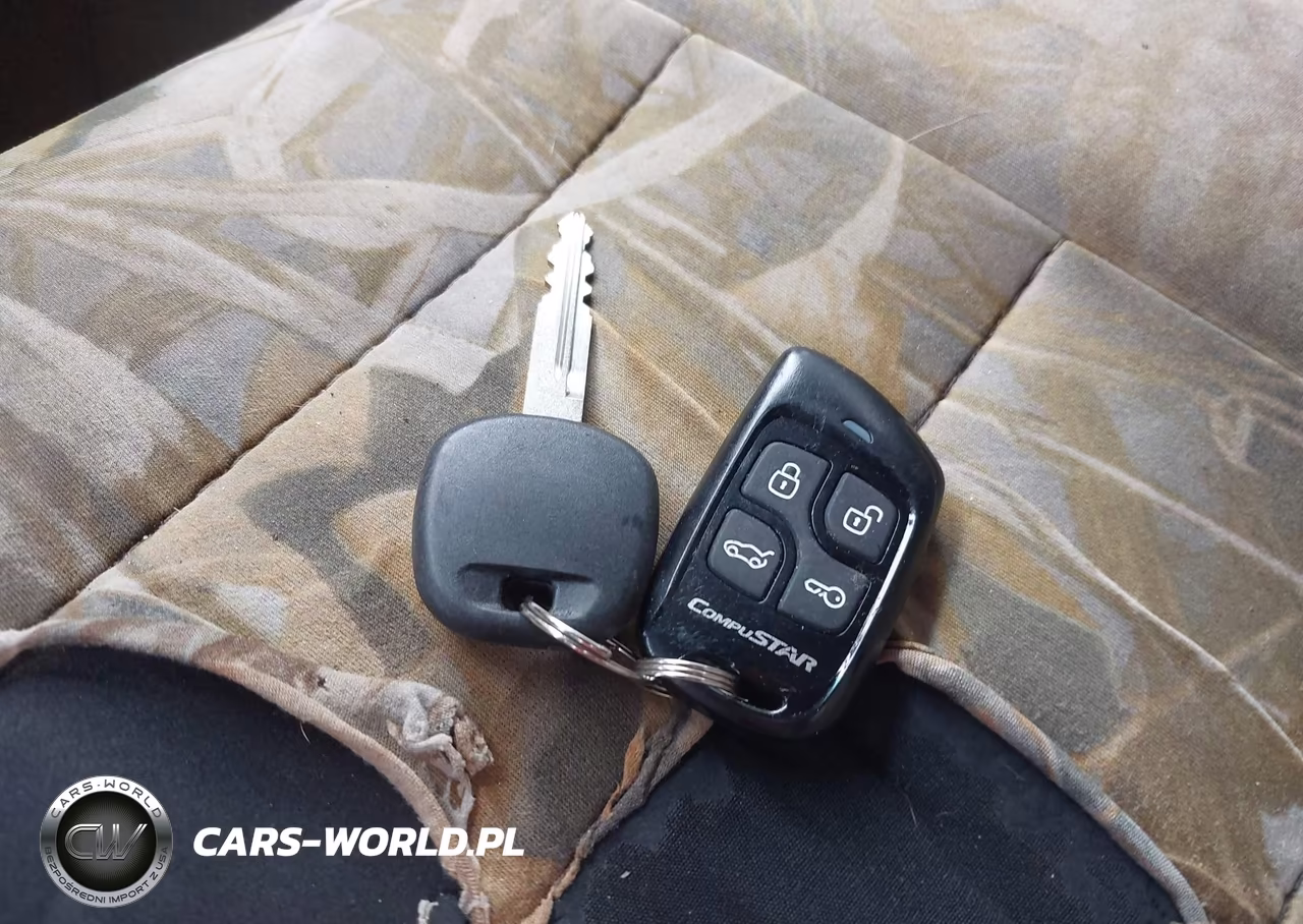 2005 Ford Excursion Eddie Bauer VIN:1FMNU45S65ED40481 - 11