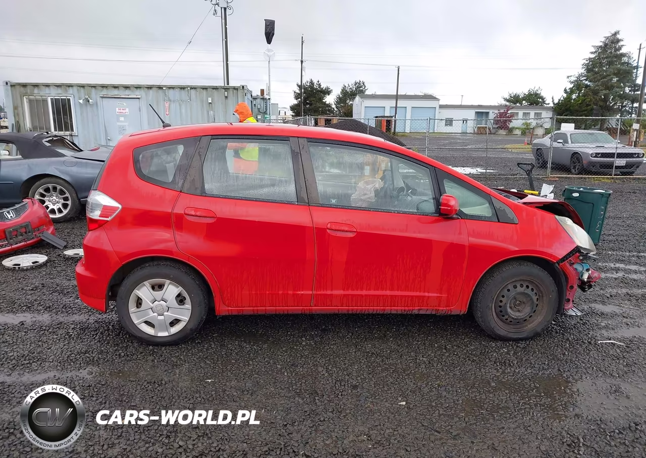 2013 Honda Fit VIN:JHMGE8H30DC029420 - 14