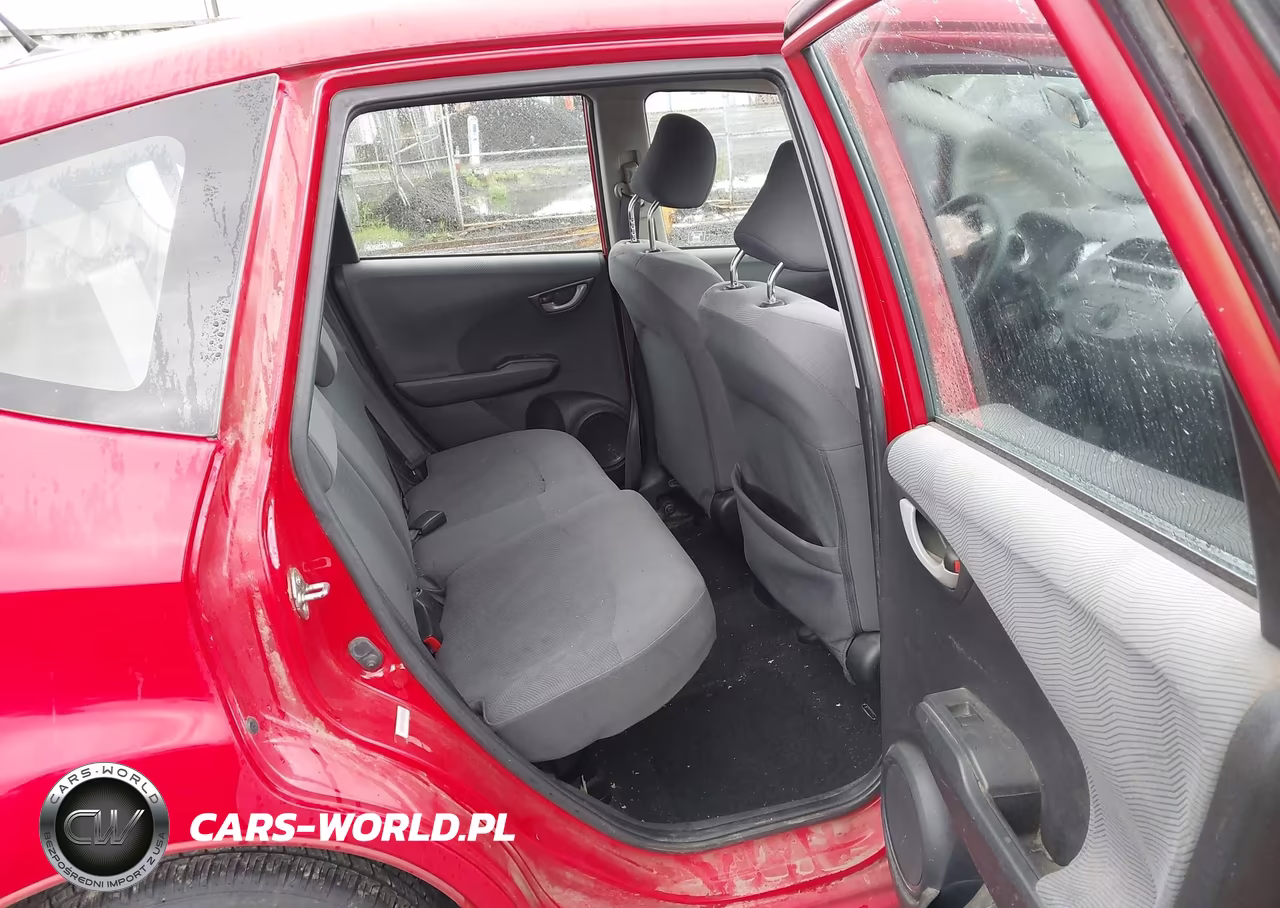 2013 Honda Fit VIN:JHMGE8H30DC029420 - 8