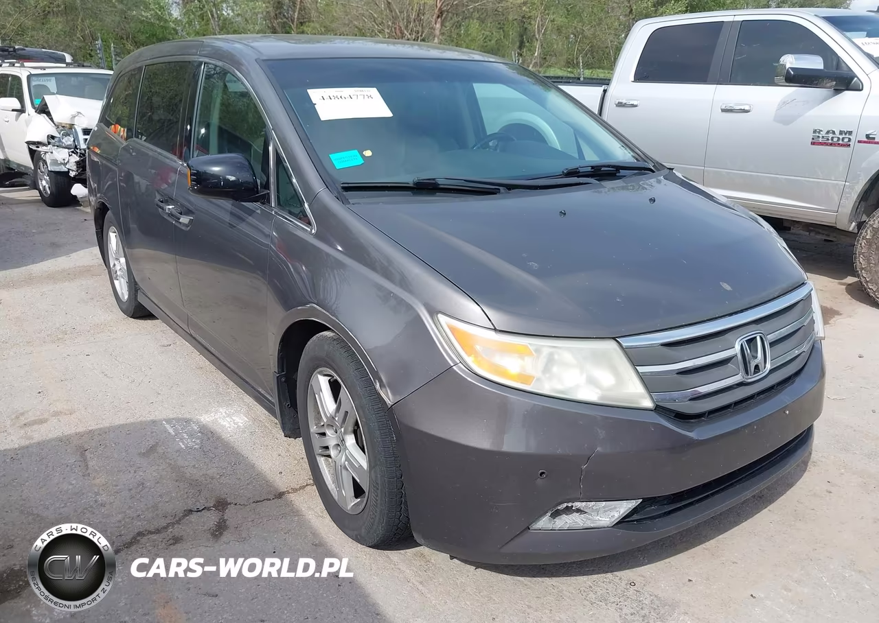 2011 Honda Odyssey Touring-Touring Elite