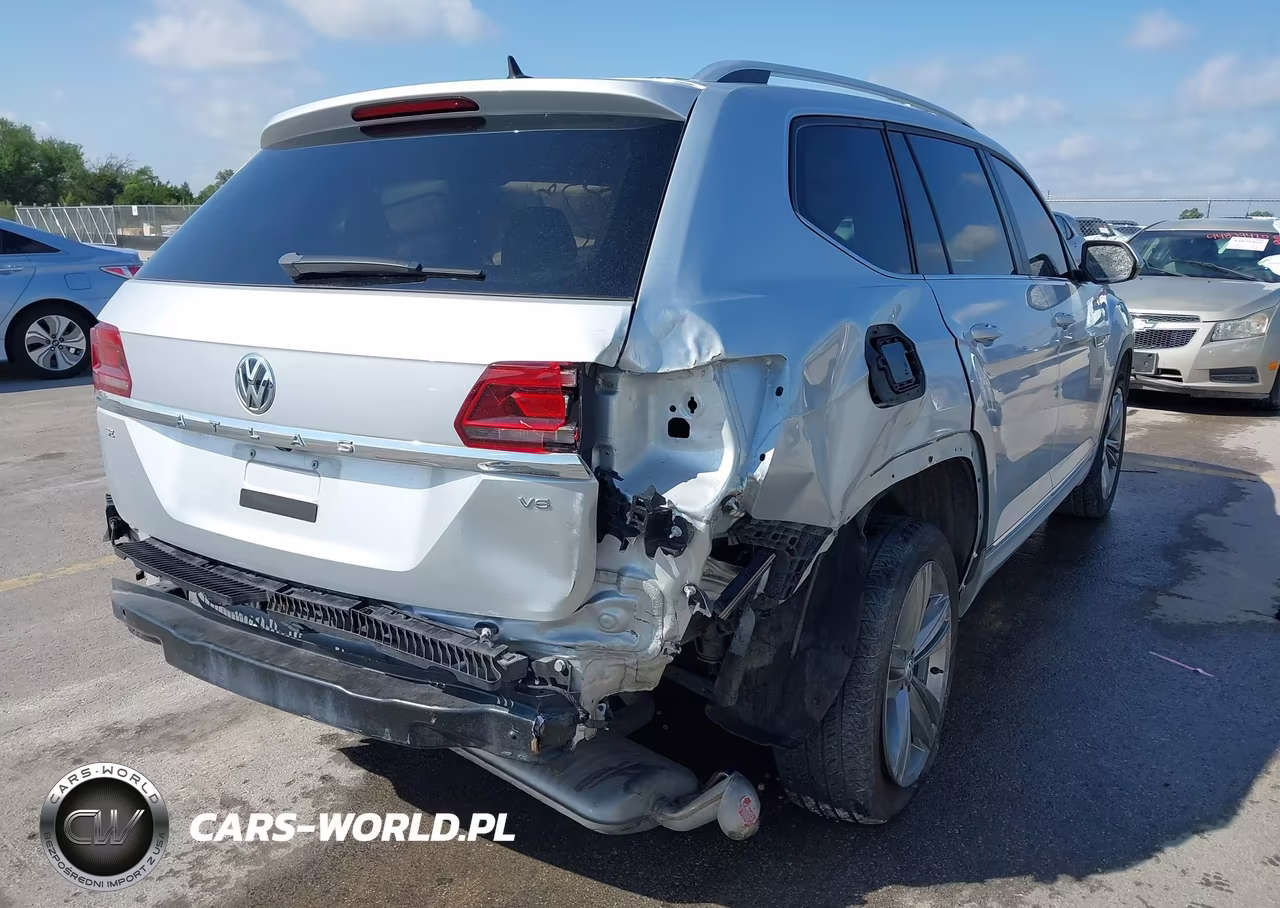 2018 Volkswagen Atlas 3.6L V6 Se W-Technology VIN:1V2FR2CA3JC562988 - 4