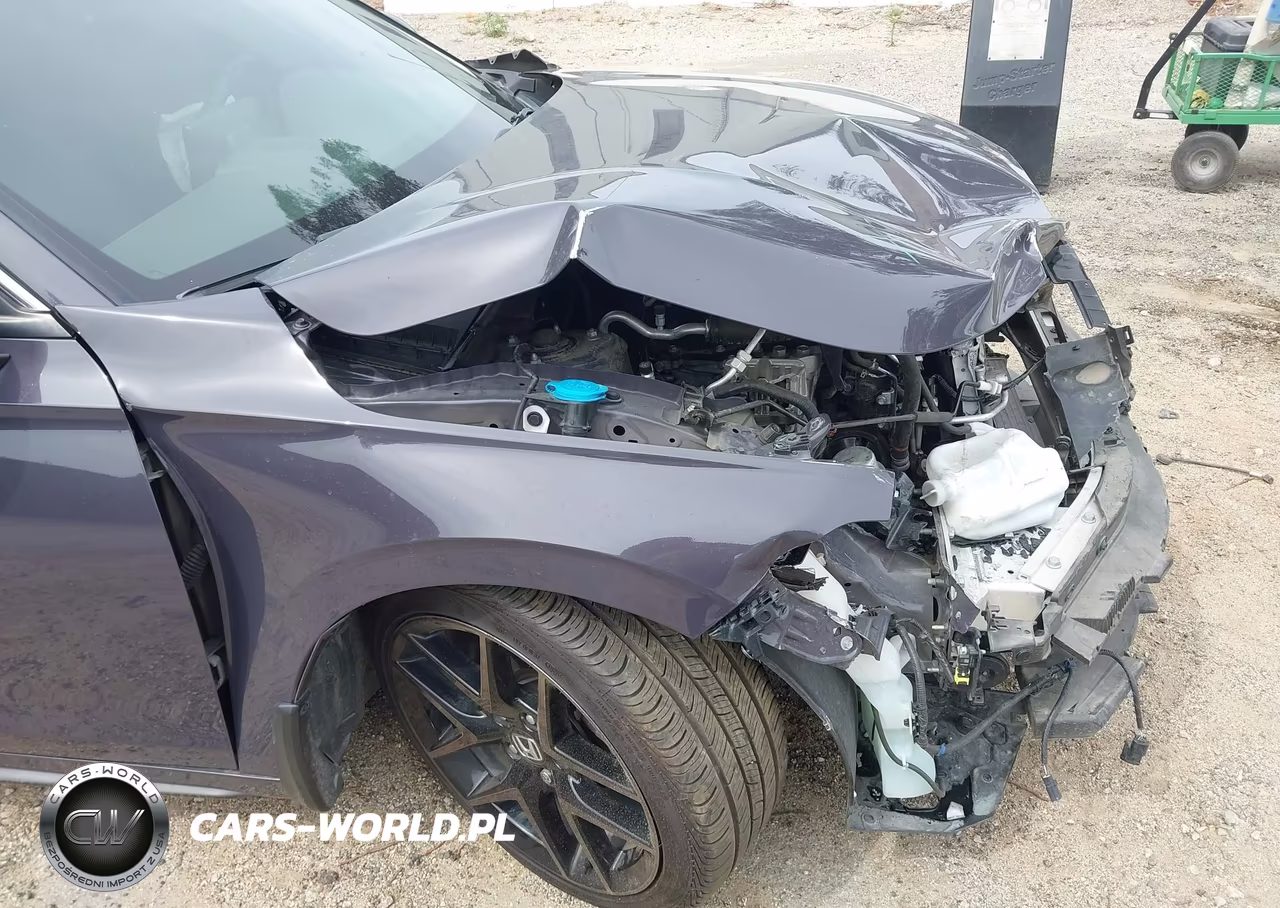 2023 Honda Civic Sport Touring VIN:19XFL1H83PE001632 - 18