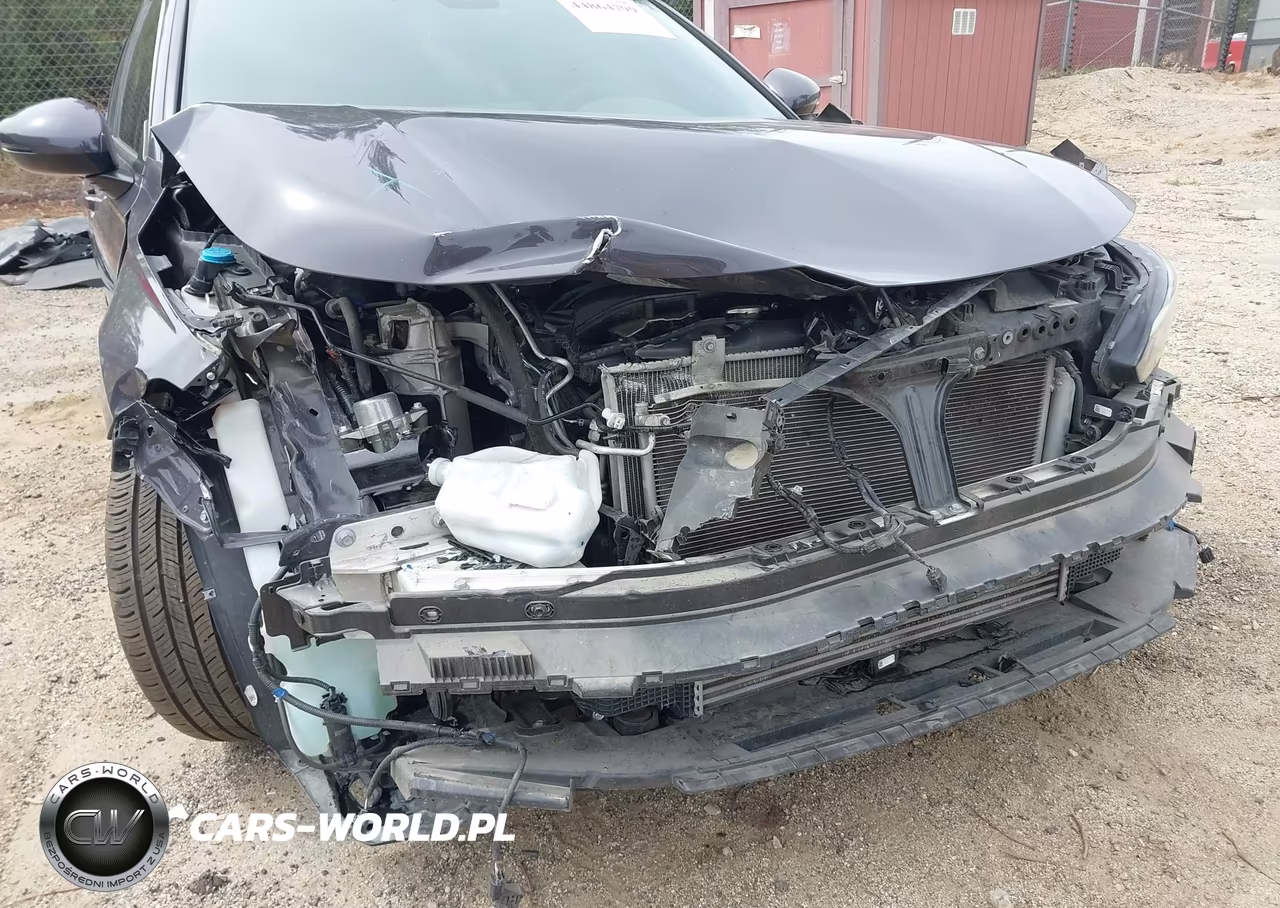 2023 Honda Civic Sport Touring VIN:19XFL1H83PE001632 - 6