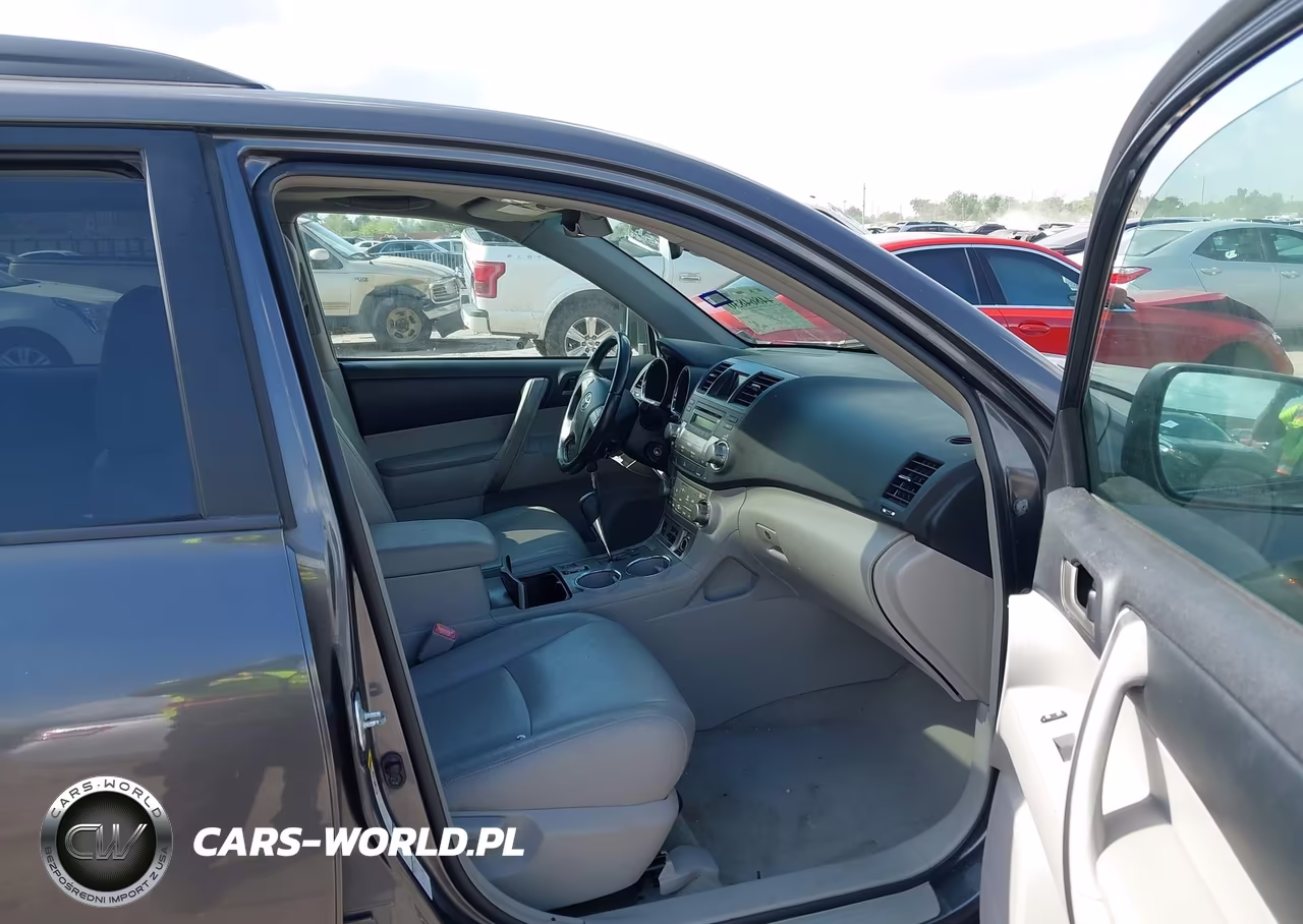 2010 Toyota Highlander Se V6 VIN:5TDJK3EH2AS009876 - 5