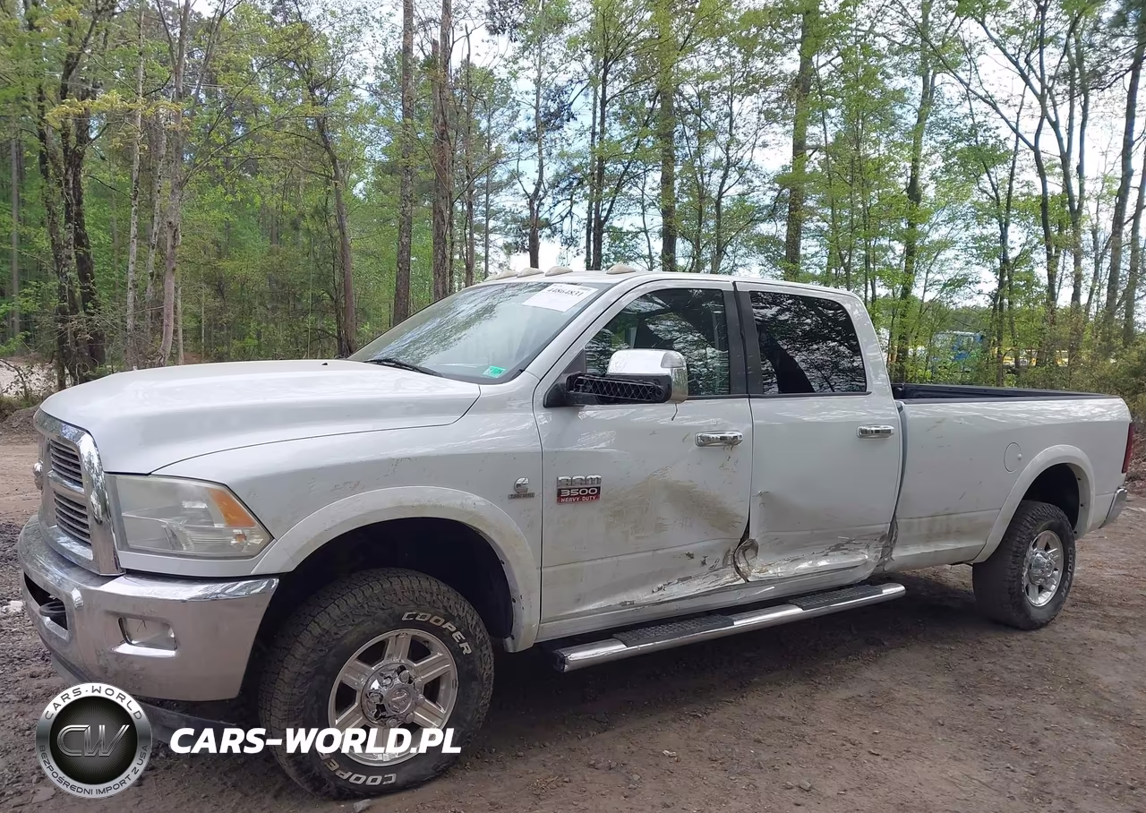 2011 Ram Ram 3500 Laramie VIN:3D73Y3CL4BG558452 - 16