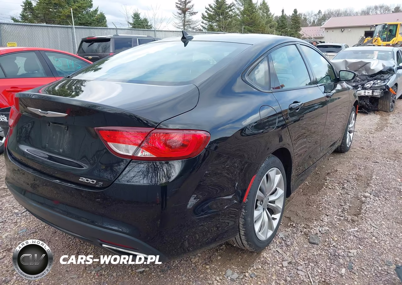 2016 Chrysler 200 S VIN:1C3CCCBB9GN138478 - 4
