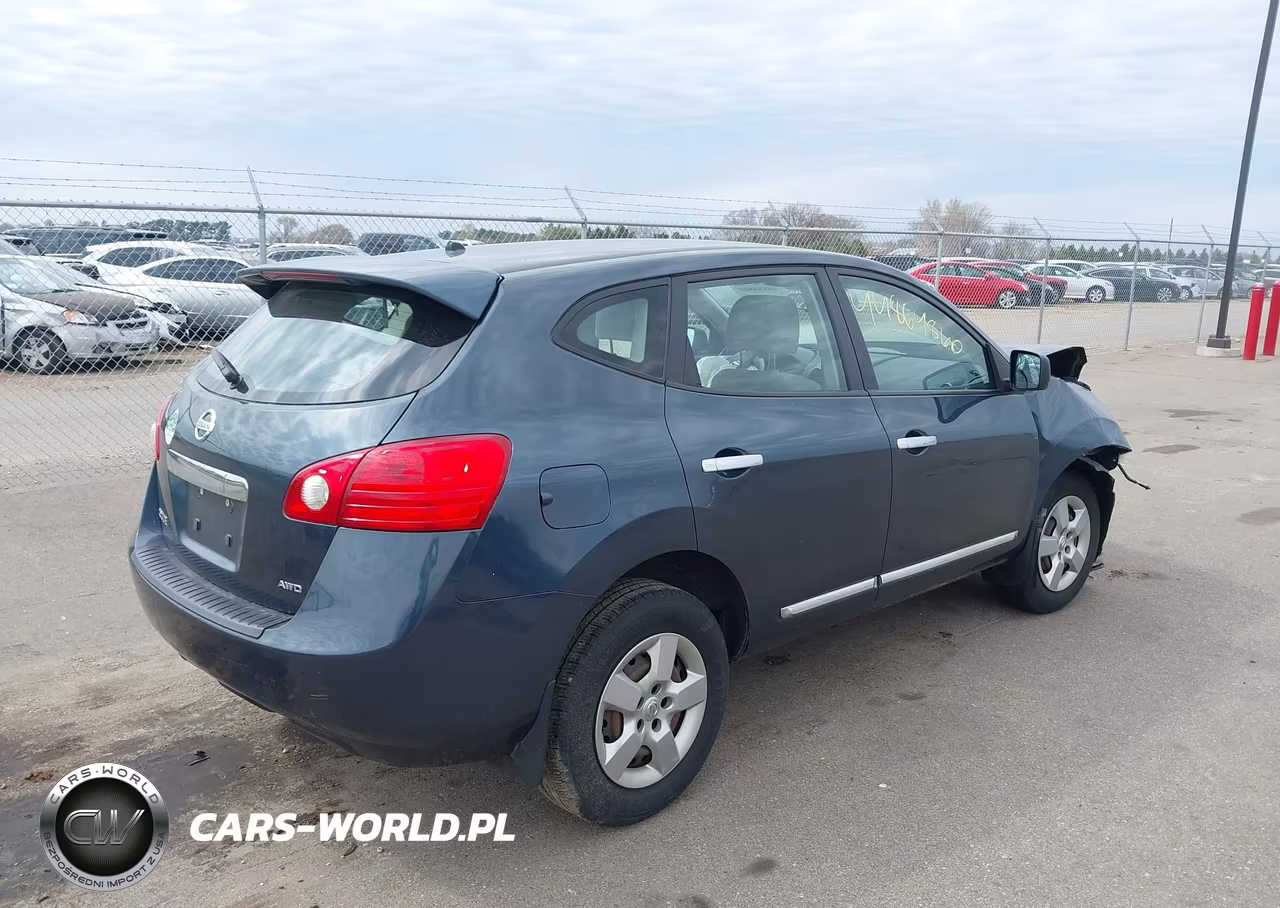 2013 Nissan Rogue S VIN:JN8AS5MV3DW635478 - 4