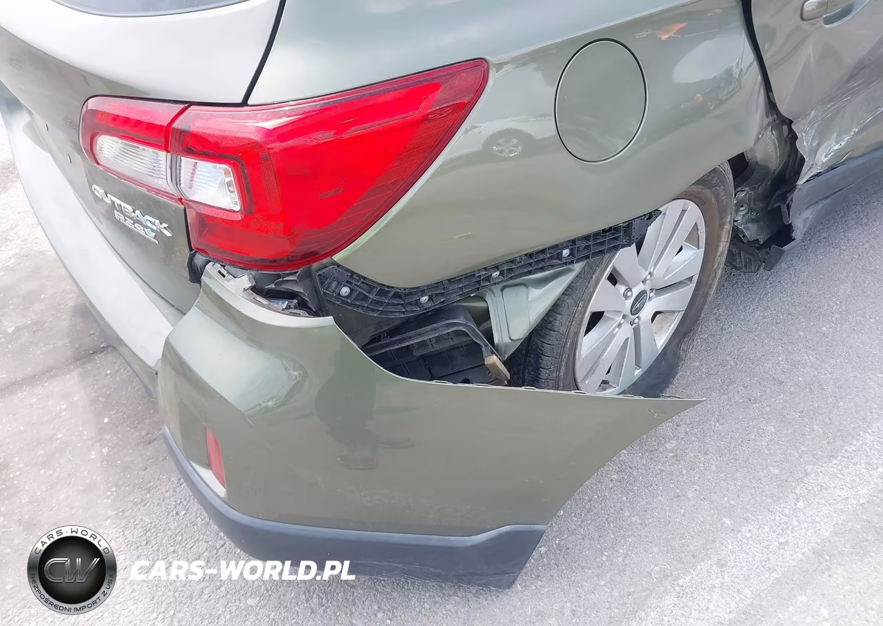 2017 Subaru Outback 2.5I Premium VIN:4S4BSAFC4H3242709 - 18