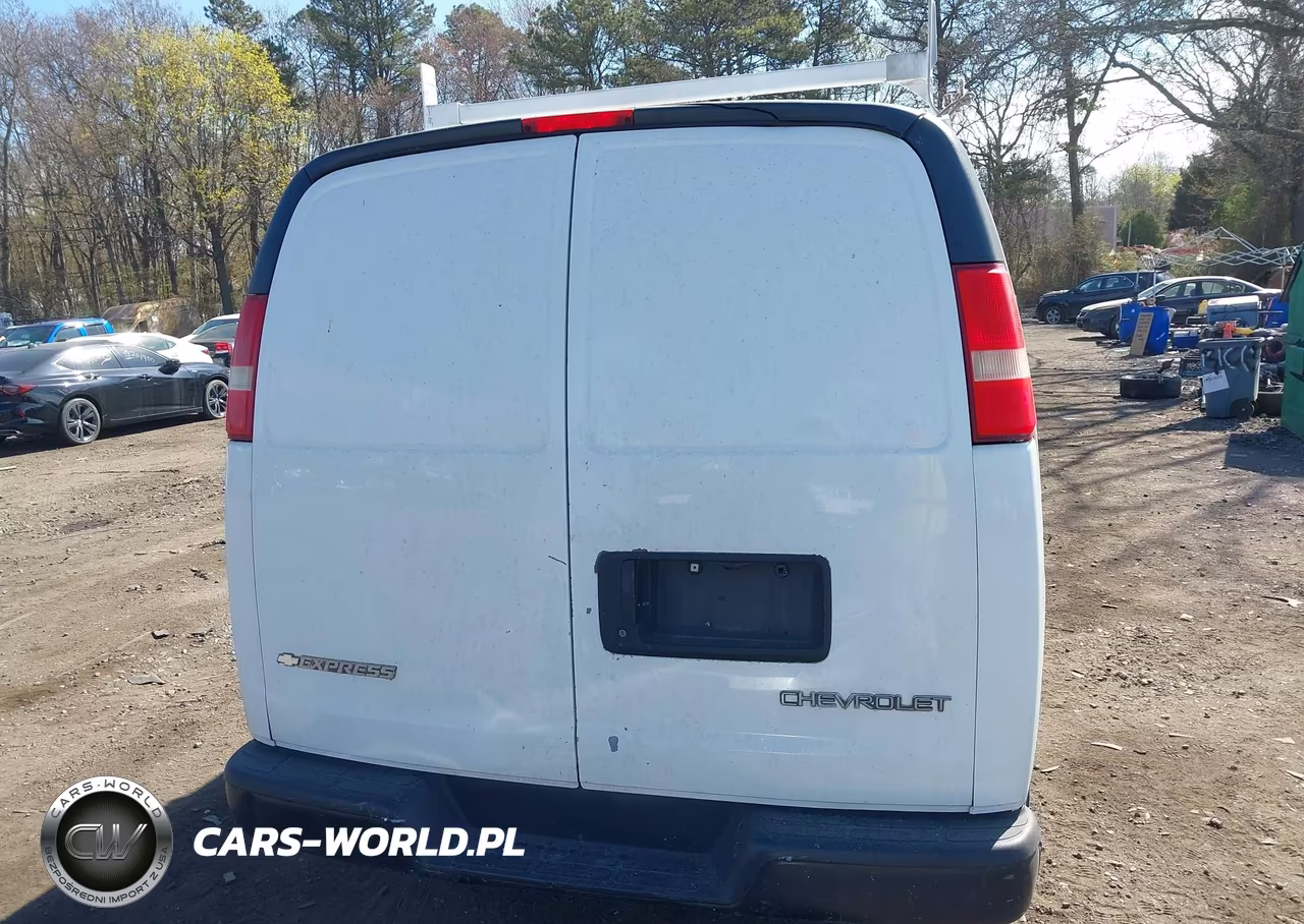 2006 Chevrolet Express Work Van VIN:1GCGG25V161130737 - 16