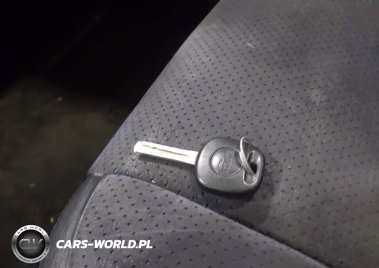 2001 Lexus Is 300 VIN:JTHBD182210032540 - 11